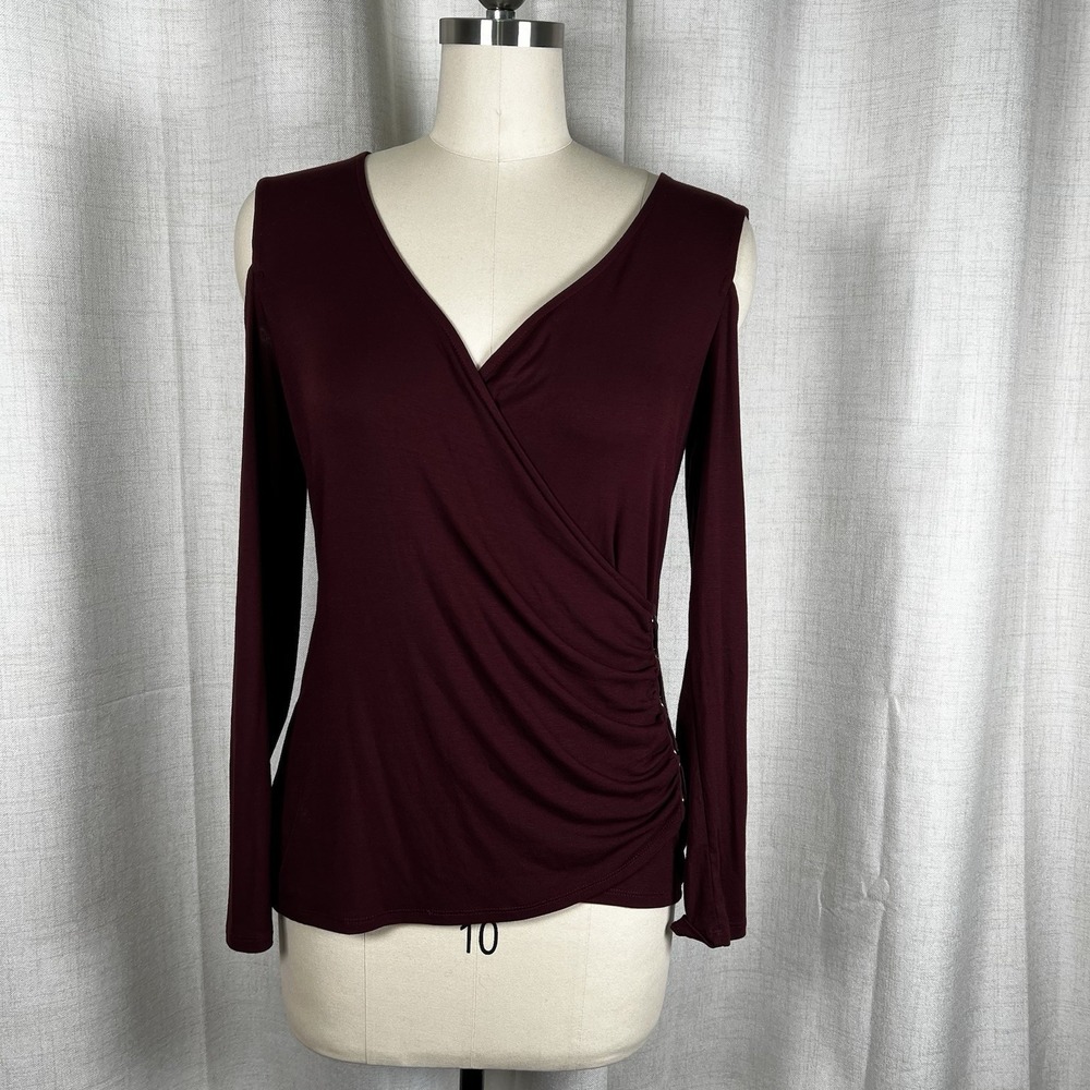 New! White House Black Market Dark Burgundy Red Cold Shoulder Knit Top Medium